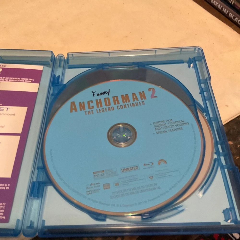 Blu Ray Disc - Anchorman 2. V55
